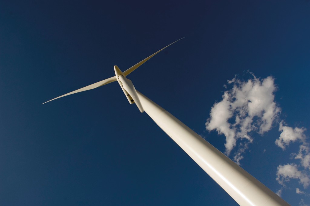 Siemens to supply southern o<em></em>ntario with 124 wind turbines