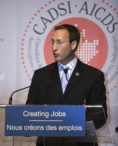 Ottawa announces $488 million for varying types of coast guard vessels