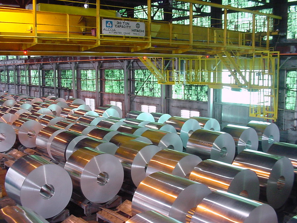 Despite lower aluminum prices, Alcoa posts $24 million profit in 3Q, beats expectations