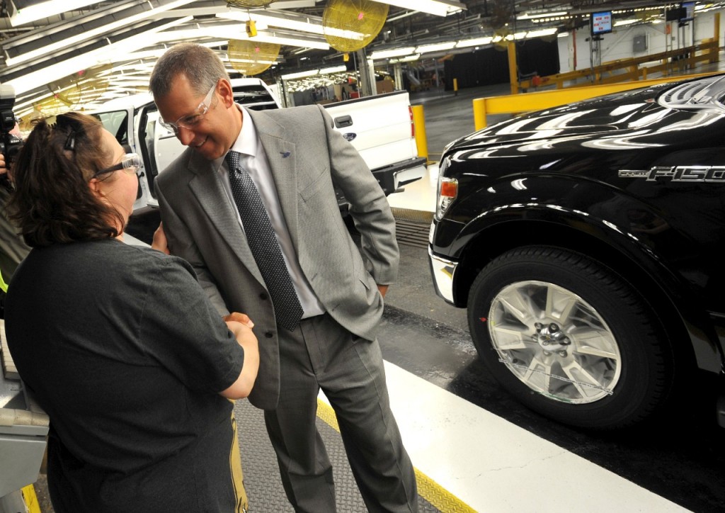 Fords Hinrichs sees pace of growth in auto sales slowing as need to replac aging cars ebbs