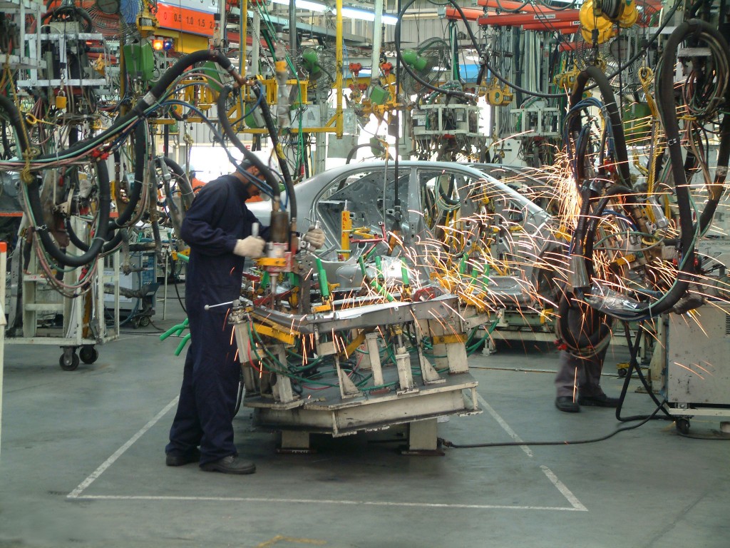 CAPC offers roadmap to competitiveness for Canadian automotive sector