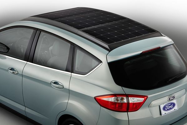 Ford to unveil solar hybrid co<em></em>ncept car at CES that gets 100 miles per gallon