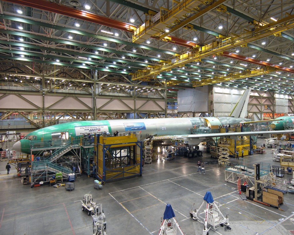 Machinists unio divided on whether to send Boeing co<em></em>ntract offer to a vote