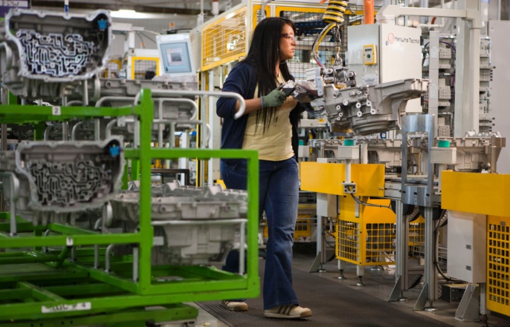 Look to women to help with manufacturing workforce shortage: FABTECH Canada panel