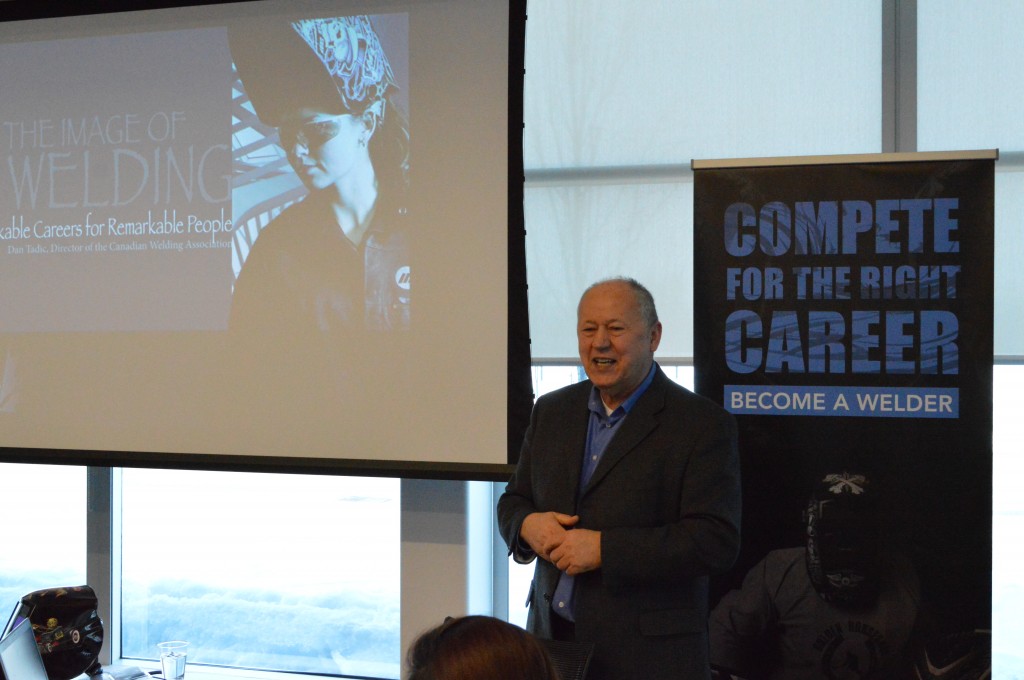 Canadian Welding Bureau shows youth group the (virtual) tricks of the trade