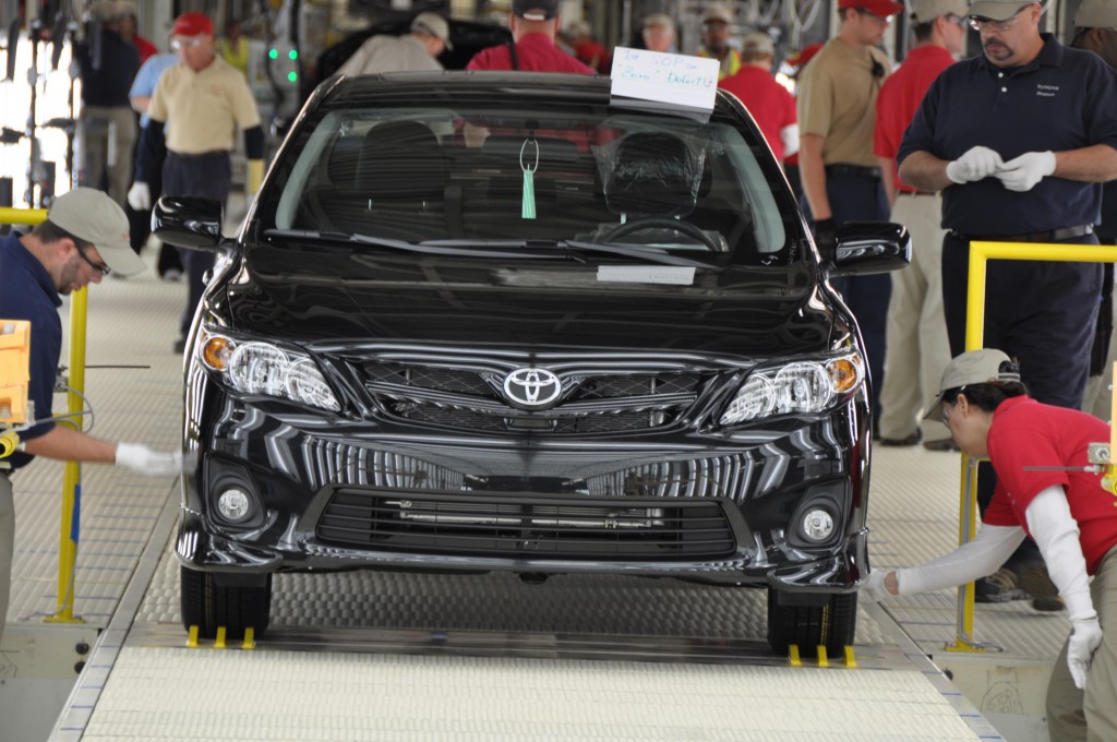 Toyota recalls 6.4 million vehicles, including half a million in Canada
