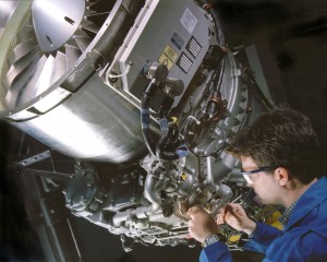 Alcoa signs $1.1 billion jet engine supply deal
