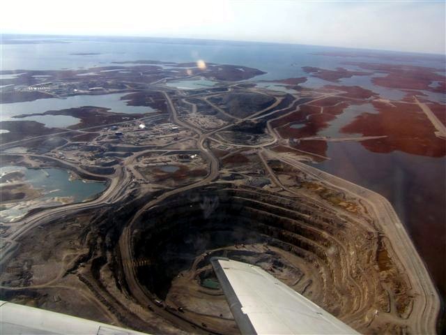 SNC-Lavalin wins co<em></em>ntract for Quebec diamond mine