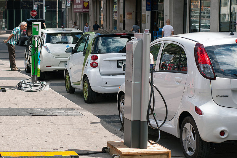 Experts worry that o<em></em>ntarios numerous utilities will hinder rise of electric cars