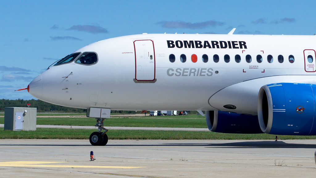 Macquarie AirFinance orders 40 Bombardier CS300 jets