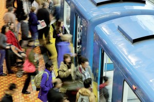 Mo<em></em>ntreal delays replacing subway cars