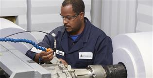 Magna Internatio<em></em>nal looking for new acquisitions