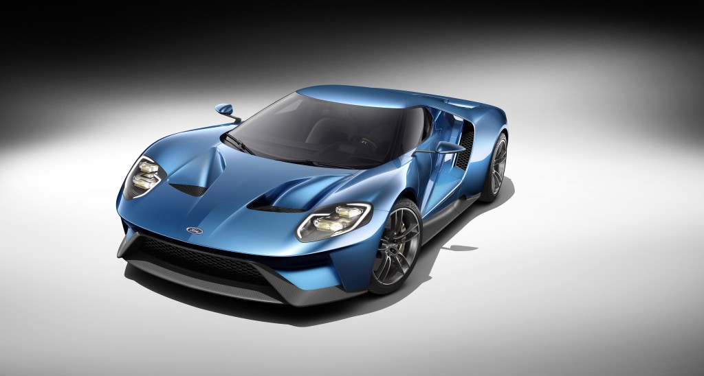 Ford announces new supercar will be built in Ontario
