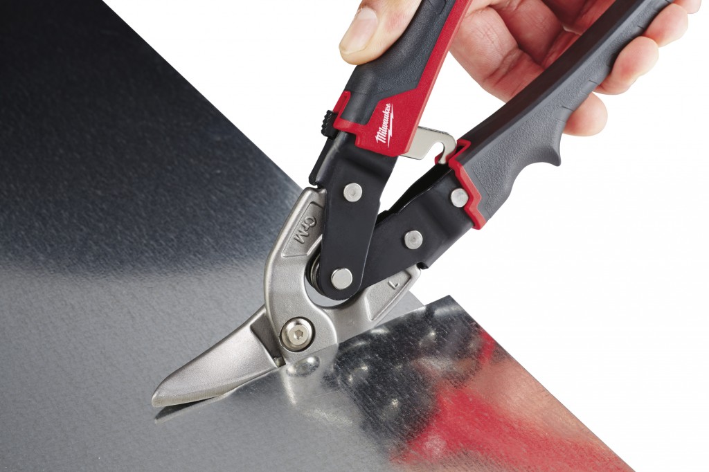 Milwaukees 45° offset snips