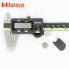 Japan Mitutoyo digital caliper 0-150mm, 0-200mm, 0-300mm accuracy 0.01mm